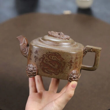 Yixing Zisha Teapot [Four Legs Dragon] (Duan Ni Firewood Firing – 400ml)