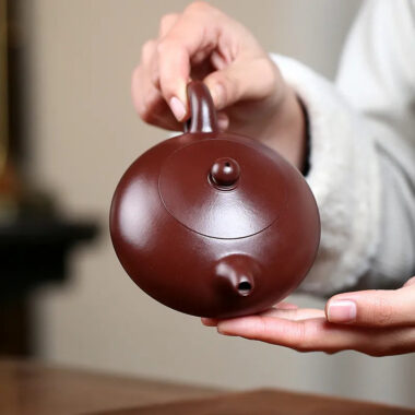 Yixing Zisha Teapot [Half Moon Pot] (Lao Zi Ni – 325ml)