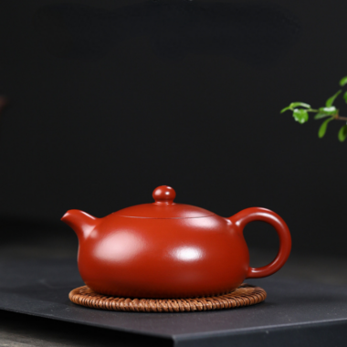 Yixing Zisha Teapot [Half Moon Pot] (Zhu Ni – 280ml)