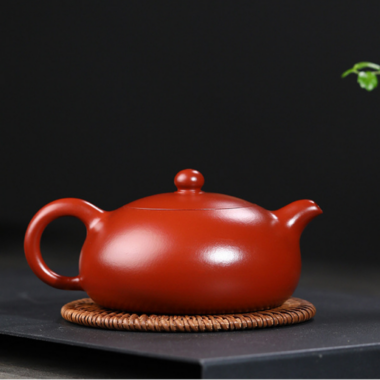 Yixing Zisha Teapot [Half Moon Pot] (Zhu Ni – 280ml)