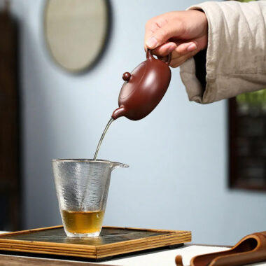 Yixing Zisha Teapot [Half Moon Pot] (Zi Zhu Ni – 150ml)