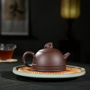 Yixing Zisha Teapot [Half Moon] (Zi Ni – 300ml)