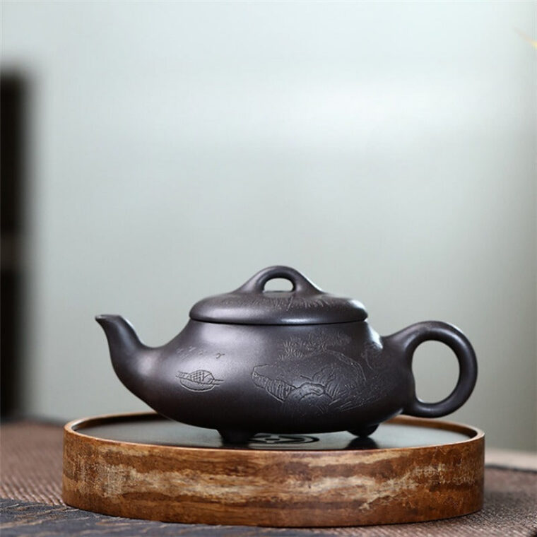 Yixing Zisha Teapot [Han Tang Shi Piao] (Hei Jin Sha – 200ml)