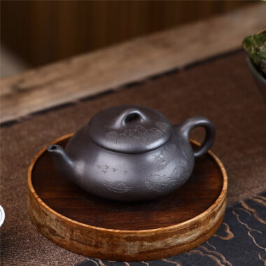 Yixing Zisha Teapot [Han Tang Shi Piao] (Hei Jin Sha – 200ml)