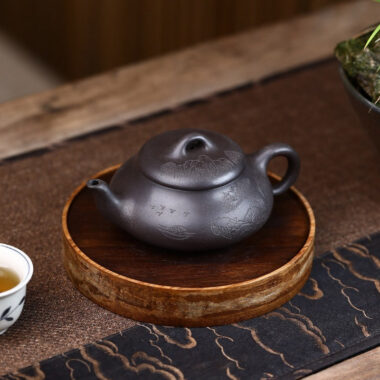 Yixing Zisha Teapot [Han Tang Shi Piao] (Hei Jin Sha – 200ml)