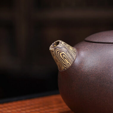 Yixing Zisha Teapot [Jiao Ni Tang Yu] (Jiao Ni / Zi Ni – 260ml)