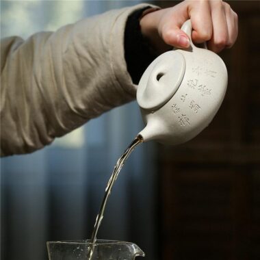 Yixing Zisha Teapot [Jingzhou Shi Piao] (Bai Duan Ni – 300ml)