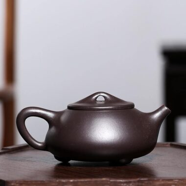 Yixing Zisha Teapot [Jingzhou Shi Piao] (Hei Jin Sha/Dahongpao – 240/210ml)