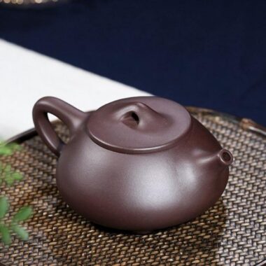 Yixing Zisha Teapot [Jingzhou Shi Piao] (Lao Zi Ni/Zi Ni – 270/240ml)