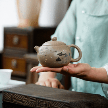 Yixing Zisha Teapot [Jinxiu Shanhe Xishi] (Douqing Sha – 270ml)