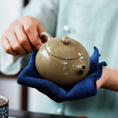 Yixing Zisha Teapot [Jinxiu Shanhe Xishi] (Douqing Sha – 270ml)