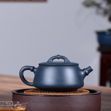 Yixing Zisha Teapot [Kuan Kou Shi Piao] (Tian Qing Ni – 250ml)