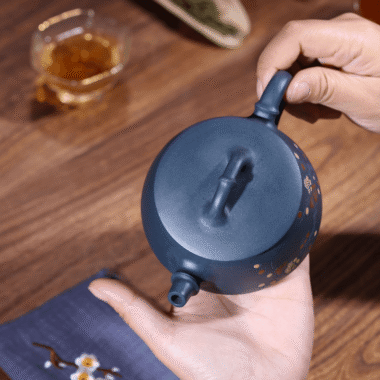 Yixing Zisha Teapot [Kuan Kou Shi Piao] (Tian Qing Ni – 250ml)