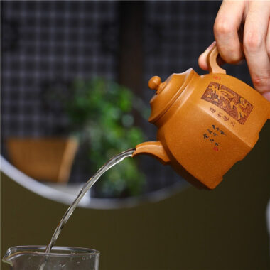 Yixing Zisha Teapot [Liufang Gu Ting] (Jiang Po Ni  – 280ml)