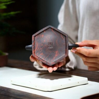 Yixing Zisha Teapot [Liufang Jing Lan] (Lao Zi Ni/Jiao Ni – 230ml)