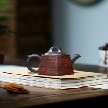 Yixing Zisha Teapot [Liufang Jing Lan] (Lao Zi Ni/Jiao Ni – 230ml)