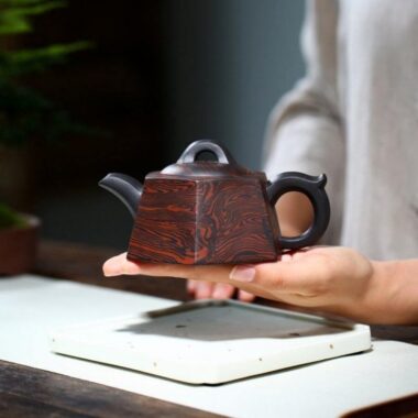 Yixing Zisha Teapot [Liufang Jing Lan] (Lao Zi Ni/Jiao Ni – 230ml)