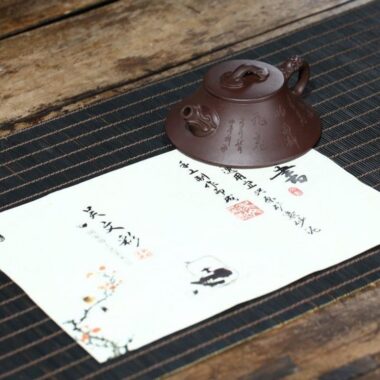 Yixing Zisha Teapot [Long Cheng Ruyi] (Lao Zi NI – 150ml)