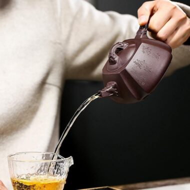 Yixing Zisha Teapot [Longquan] (Zi Ni – 260ml)
