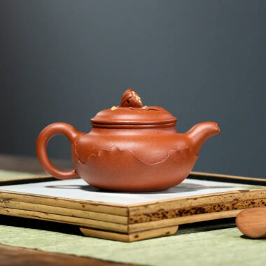 Yixing Zisha Teapot [Lotus Antique] (Jiang Po Ni – 200ml)