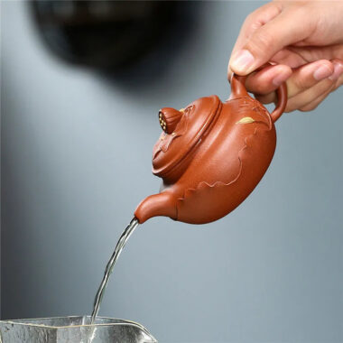 Yixing Zisha Teapot [Lotus Antique] (Jiang Po Ni – 200ml)