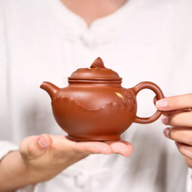 Yixing Zisha Teapot [Lotus Duo Zhi] (Hong Jiang Po Ni – 280ml)