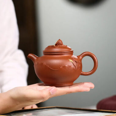 Yixing Zisha Teapot [Lotus Duo Zhi] (Hong Jiang Po Ni – 280ml)