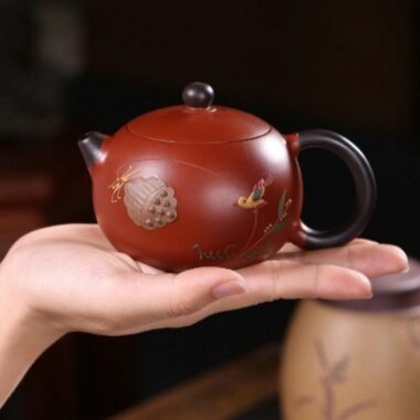 Yixing Zisha Teapot [Lotus Seed Xishi] (Zhu Ni – 240ml)