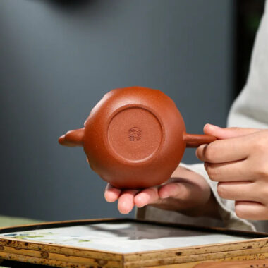 Yixing Zisha Teapot [Lotus Si Ting] (Hong Jiang Po Ni – 240ml)