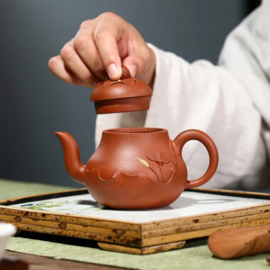 Yixing Zisha Teapot [Lotus Si Ting] (Hong Jiang Po Ni – 240ml)