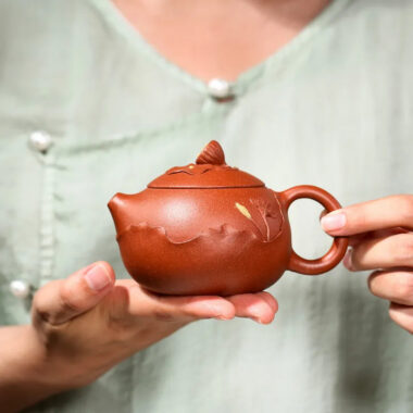 Yixing Zisha Teapot [Lotus Xishi] (Hong Jiang Po Ni – 250ml)