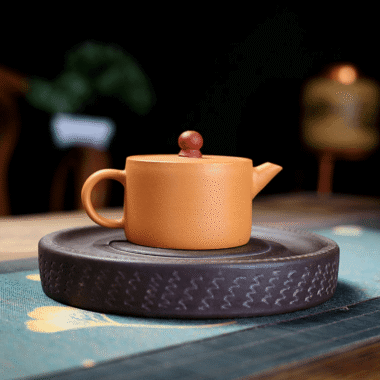 Yixing Zisha Teapot [Lucky] (Huangjin Duan Ni – 150ml)