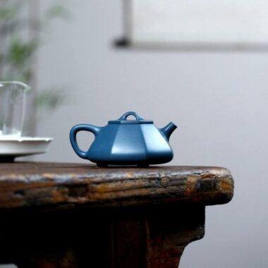 Yixing Zisha Teapot [Octagonal Shi Piao] (Tian Qing Ni – 200ml)