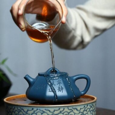 Yixing Zisha Teapot [Octagonal Shi Piao] (Tian Qing Ni – 200ml)