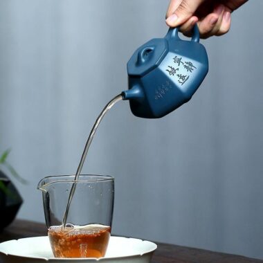 Yixing Zisha Teapot [Octagonal Shi Piao] (Tian Qing Ni – 200ml)