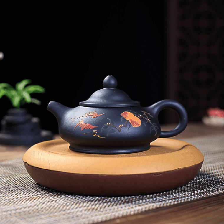 Yixing Zisha Teapot [Officer Hat] (Hei Ni – 240ml)
