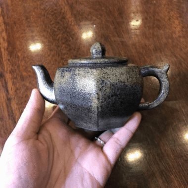 Yixing Zisha Teapot [Palace Lantern] (Qing Duan Ni Firewood Fired – 150ml)