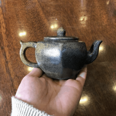 Yixing Zisha Teapot [Palace Lantern] (Qing Duan Ni Firewood Fired – 150ml)
