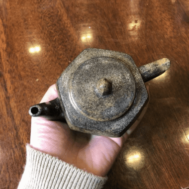 Yixing Zisha Teapot [Palace Lantern] (Qing Duan Ni Firewood Fired – 150ml)