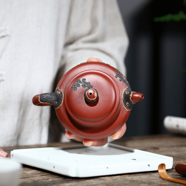 Yixing Zisha Teapot [Pine Needle Antique] (Dahongpao – 200ml)