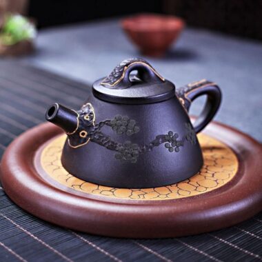 Yixing Zisha Teapot [Pine Needle Lord Shi Piao] (Hei Ni – 190ml)