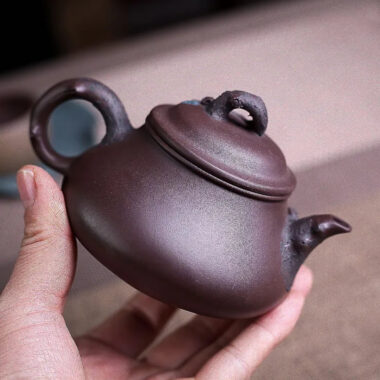 Yixing Zisha Teapot [Pine Needle Pot] (Zi Ni – 230ml)