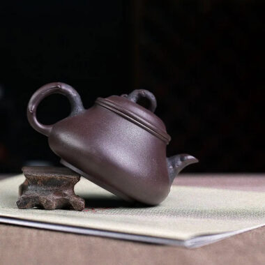 Yixing Zisha Teapot [Pine Needle Pot] (Zi Ni – 230ml)
