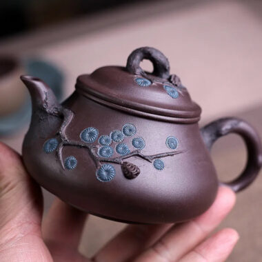 Yixing Zisha Teapot [Pine Needle Pot] (Zi Ni – 230ml)