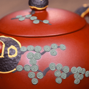 Yixing Zisha Teapot [Pine Needle Xishi] (Dahongpao – 260ml)