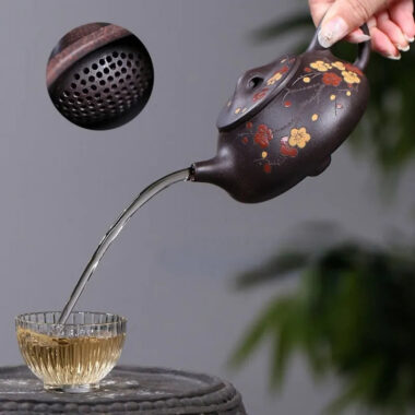Yixing Zisha Teapot [Plum Blossom Shi Piao] (Hei Jin Sha – 220ml)