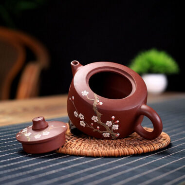 Yixing Zisha Teapot [Plum Blossom Tianji] (Zi Hong Ni – 190ml)