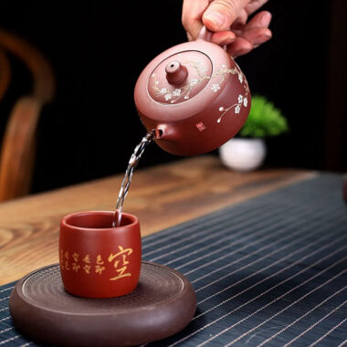 Yixing Zisha Teapot [Plum Blossom Tianji] (Zi Hong Ni – 190ml)