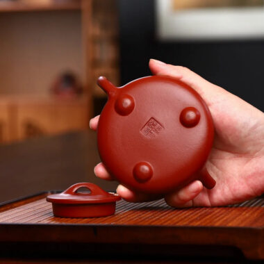 Yixing Zisha Teapot [Plum Blossom Jingzhou Shi Piao] (Dahongpao – 180ml)