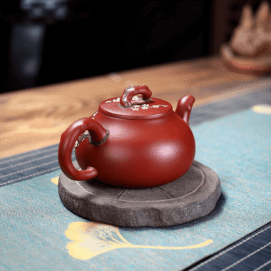 Yixing Zisha Teapot [Plum Pile] (Dahongpao – 325ml)